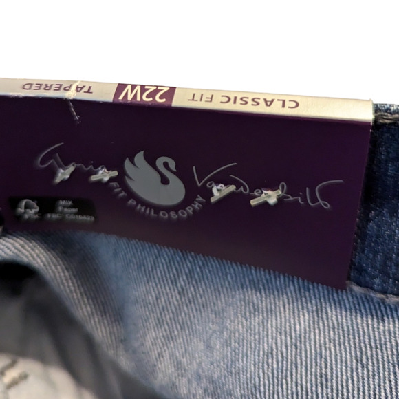 GLORIA VANDERBILT Amanda Dark Rinse Distessed Ankle Jeans Plus Size 22W NEW - Picture 5 of 11